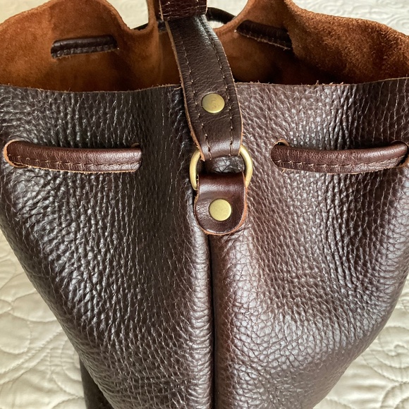 Portland Leather Large Bucket Bag - Picture 6 of 6
